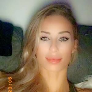 Meet your Posher, Gemma